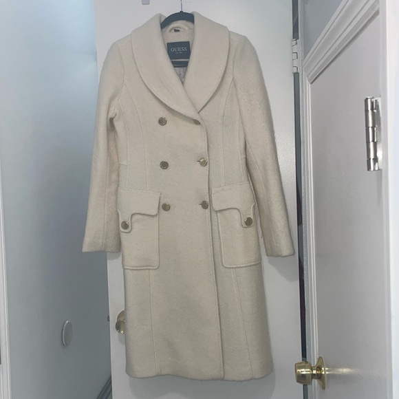 Guess Cream Colored Boucle Wool Double-Breasted Long Coat Faux Fur Shawl Collar - Picture 2 of 12